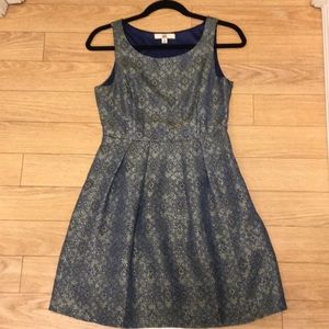 Size S Sleeveless GOLD/BLUE Shimmery Party Dress